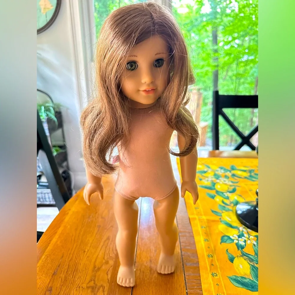 American Girl Rebecca Brown Hair/Hazel Eyes w/Pierced Ears VGUC
